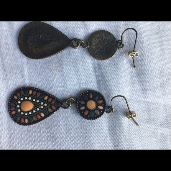 Teardrop Earrings - Picture 4 of 4